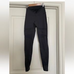 lululemon womens gray leggings size 4